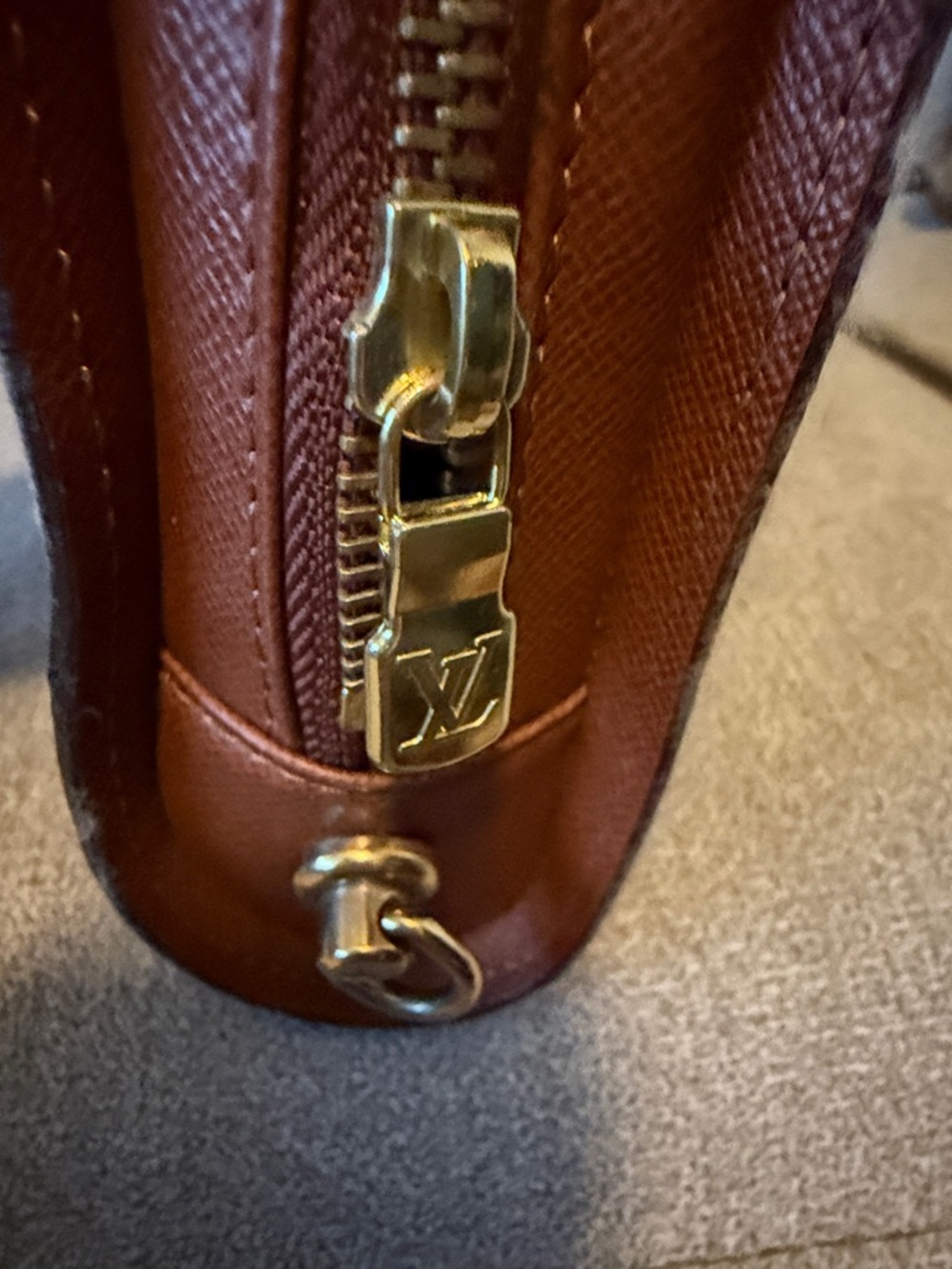 Louis Vuitton Brown Monogram Canvas Pouch with Tan Monogram - Picture 4 of 4